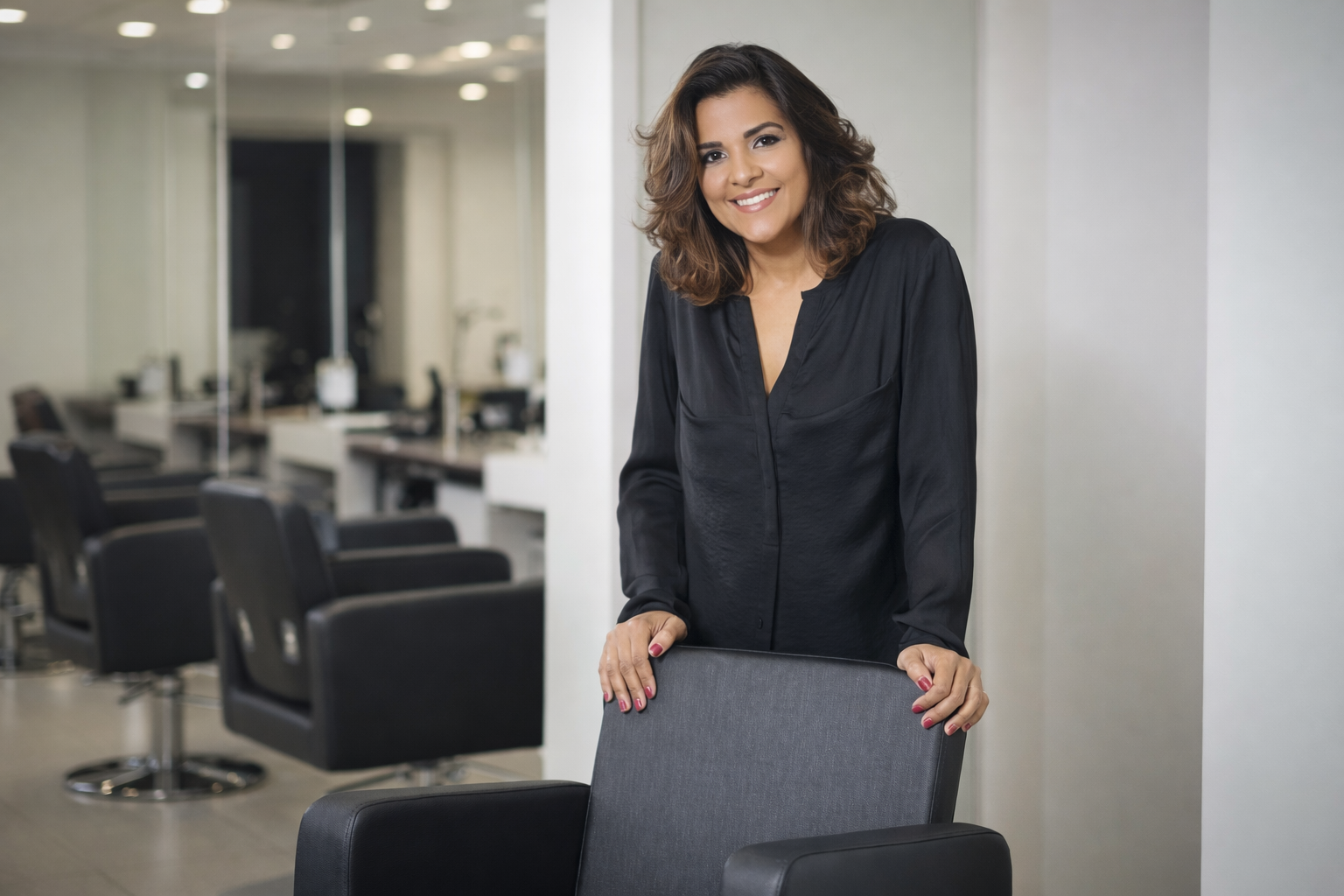 Izabel Bellô - Cabeleireira & Colorista